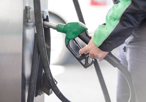 पेट्रोल डीजल के ताजा रेट्स जारी, जानें आज आपके शहर में कितना सस्ता मिल रहा तेल: