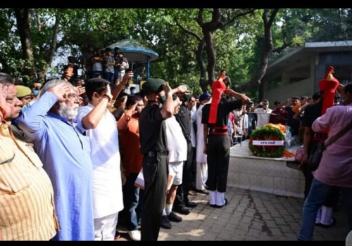 शहीद सौरभ राणा की राजकीय सम्मान के साथ दी गई अंतिम विदाई तिरंगे में लिपटकर आया बरेली के शेर का पार्थिव शरीर