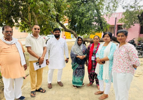 नर सेवा नारायण सेवा