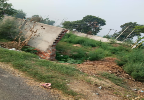ग्राम नंदपुर बीटा में प्रशासन की मिलीभगत से योगी सरकार की योजनाओं पर पानी फेरने की साजिश!