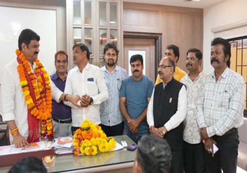 तुलसी फाउंडेशन कावड़ यात्रा के पदाधिकारियों ने दी मंत्री गोविंद सिंह राजपूत को जन्मदिन की शुभकामनाएं