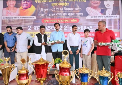 भारत ने ही विश्व को शतरंज, योग व गणना जैसे उपहार दिए - अविराज सिंह 