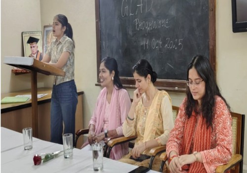 सागर विश्वविद्यालय में भविष्य के स्वयं को संदेश जी.एल.ए.डी. पहल के अंतर्गत प्रेरक कार्यक्रम