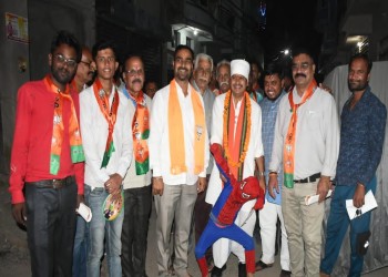 सेन समाज एवं नामदेव समाज ने विधायक शैलेन्द्र जैन का सम्मान किया