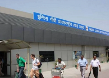  दिल्ली हवाई अड्डे पर चार और अंतरराष्ट्रीय यात्रियों की जांच में कोरोना वायरस संक्रमण की पुष्टि