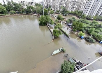 दिल्ली में बाढ़ की चेतावनी, यमुना 205.33 मीटर खतरे के निशान को पार कर गई