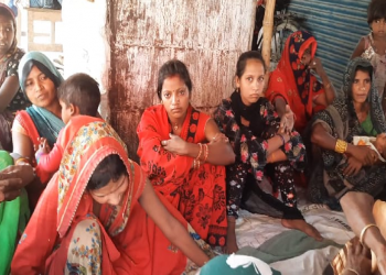 10 दिन में एक ही गांव के आधा दर्जन लोगों की हुई असमय मौत गांव में मचा हड़कंप।