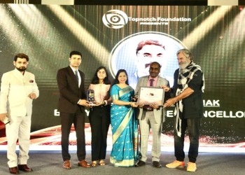 ओपीजेएस यूनिवर्सिटी, राजस्थान के वाइस चांसलर डॉ. राजेश कुमार पाठक को बेस्ट यंगेस्ट वाइस चांसलर 2022 के अवार्ड से सम्मानित किया