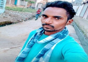 बरेली के लोहार नगला निवासी बाइक सवार युवक की सड़क हादसे में हुई दर्दनाक मौत।