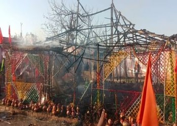 वाराणसी : दुर्गाकुंड मंदिर परिसर में यज्ञ मंडप में शॉर्ट सर्किट से लगी आग
