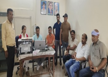 सागर विद्युत मंडल के सहायक अभियंता मिलिंद परतेती को 1 लाख की रिश्वत लेते लोकायुक्त ने किया रंगे हाथ गिरफ्तार