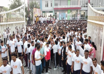 सागर में विकसित भारत आत्मनिर्भर भारत की थीम पर आधारित नमो मैराथन का आयोजन किया गया 