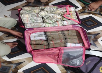 मध्यप्रदेश के सागर में ऑटो ड्राइवर के घर मिले 3 करोड़ कैश मिलने के मामले में नया मोड सामने आया है, भोपाल में रिटा. इंजी. ने किया इनकार, कहा - रूपये उनके नहीं है