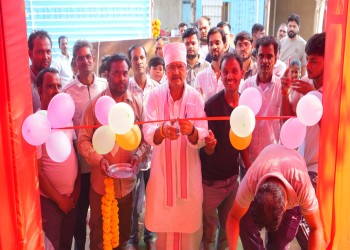 सागर के धर्म श्री अंबेडकर वार्ड में सामुदायिक भवन निर्माण कार्य का लोकार्पण, विधायक शैलेंद्र कुमार जैन ने किया माता रानी का पूजन